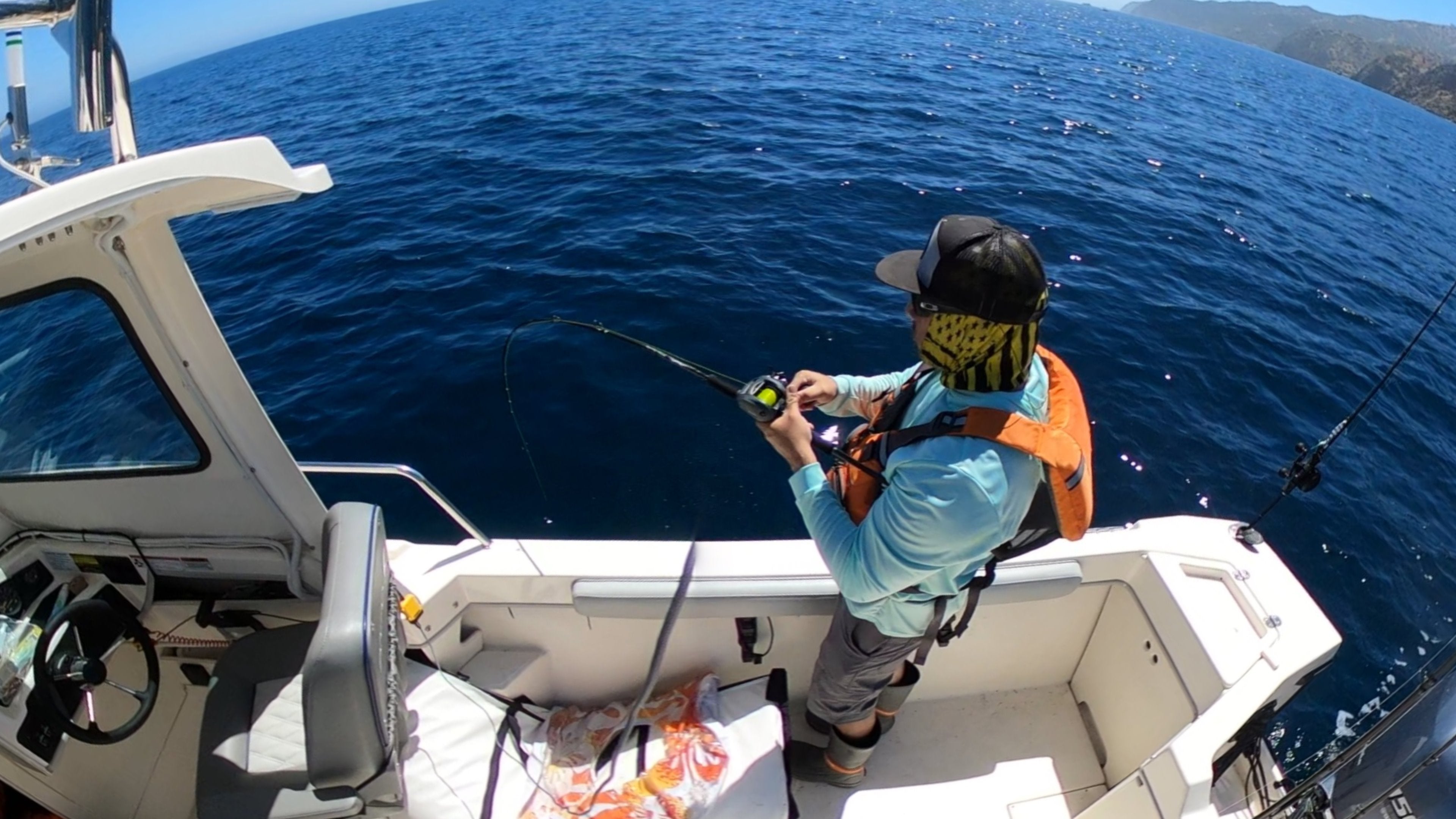 Best Slow Pitch Jigging Setup (2025 Guide): Rods, Reels, Line & Jigs - Submission Fishing Co.