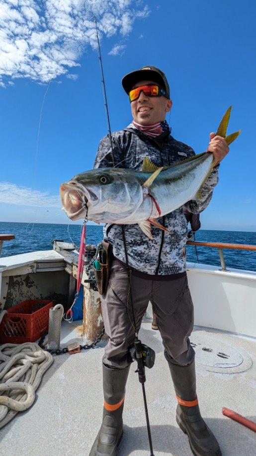 The Top 5 Tools Every Angler Needs for Slow Pitch Jigging Success + a Bonus - Submission Fishing Co.